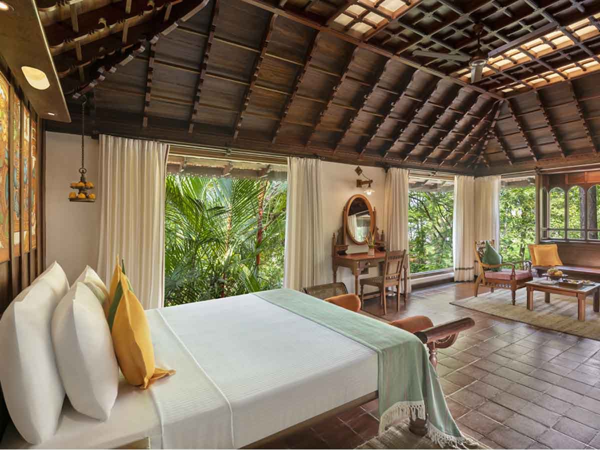 Kumarakom Hotel 
