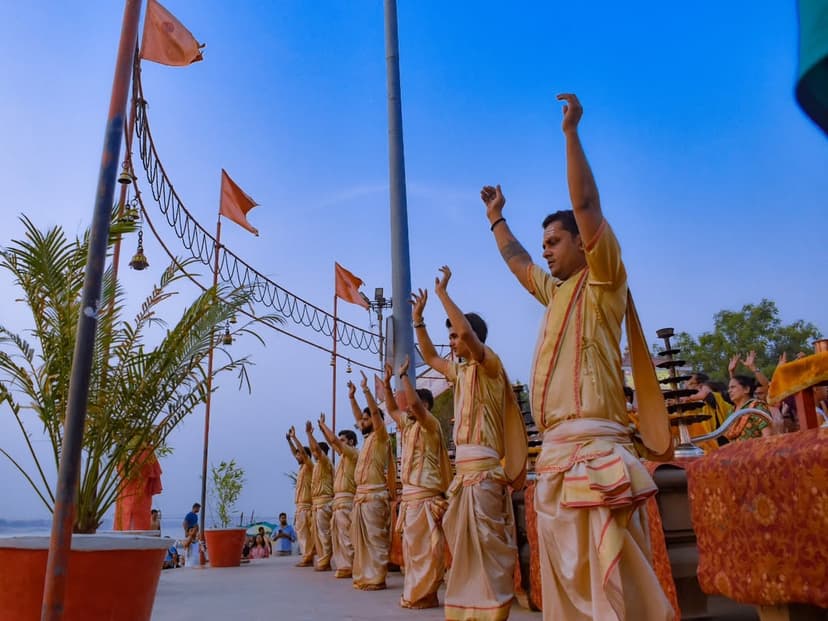 One Day Spiritual Journey to Haridwar and Rishikesh by Private Car