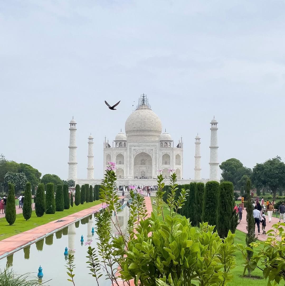 One Day Taj Mahal Tour from Delhi by Private Car - Image 1